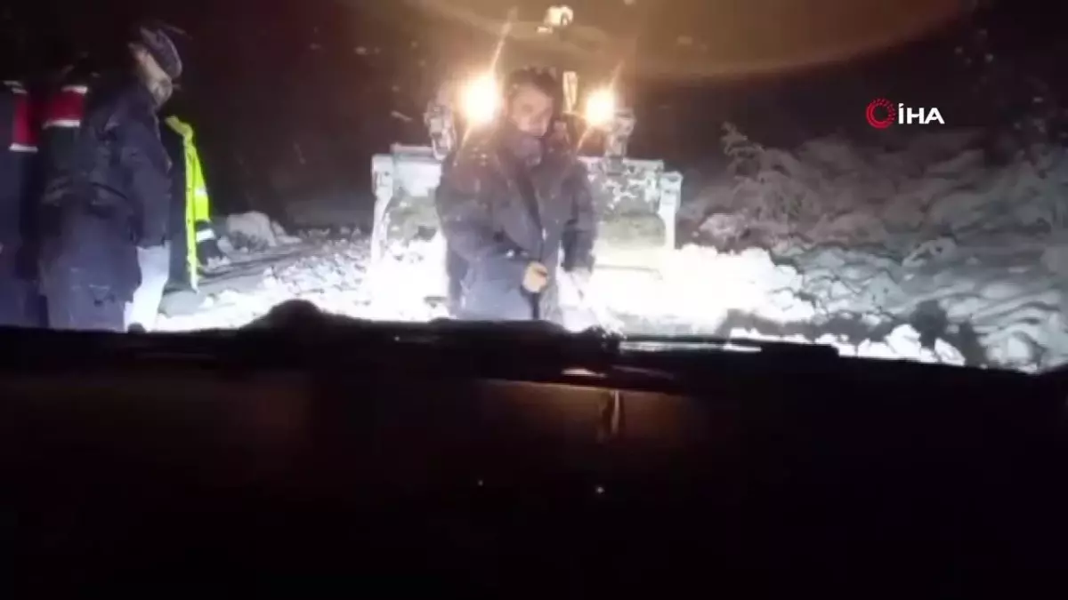 Bartın’da Kar Yağışı Hem Eğlence Hem Zorluk Getirdi