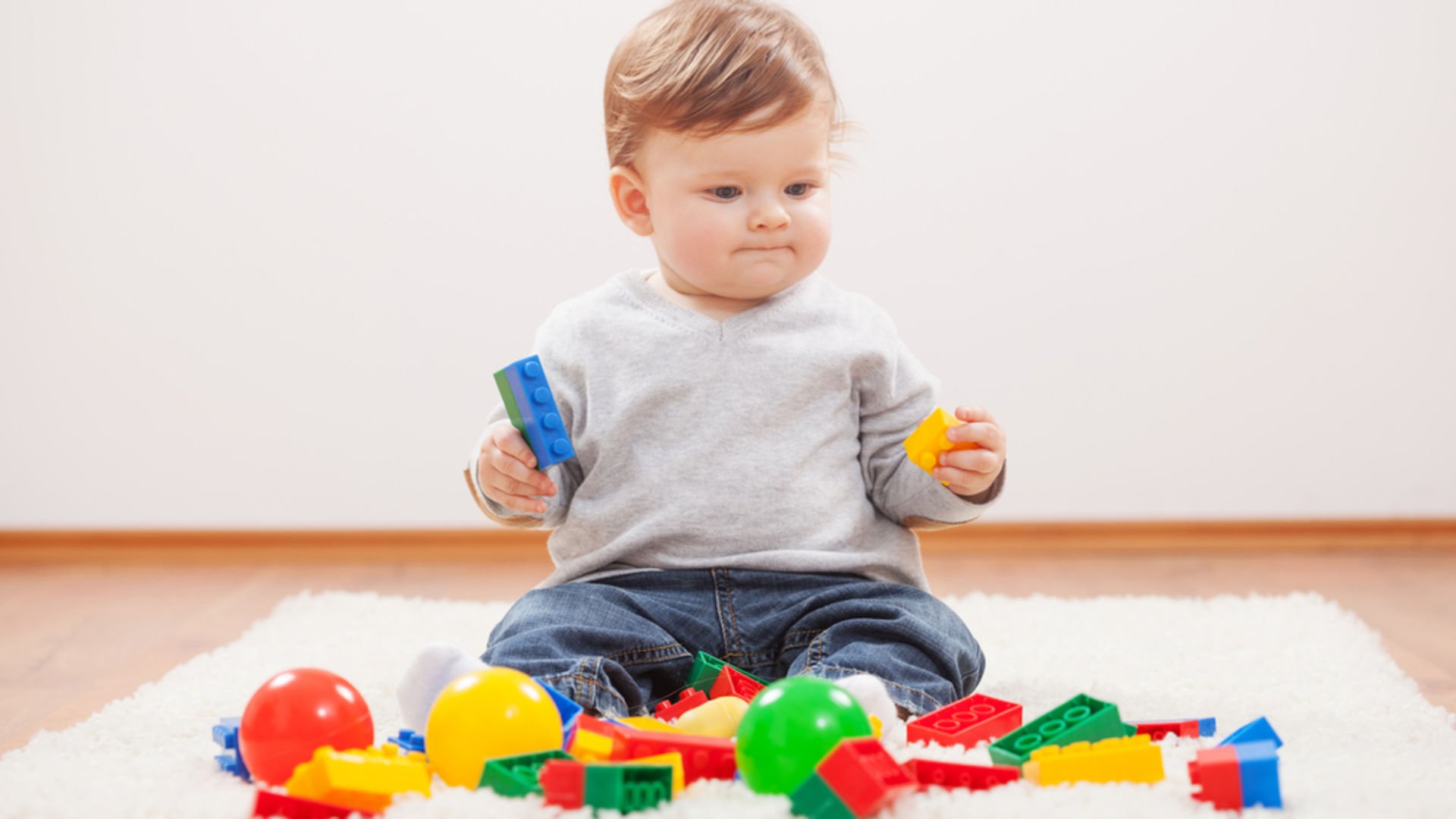 6-12 aylık bebekler için aktiviteler